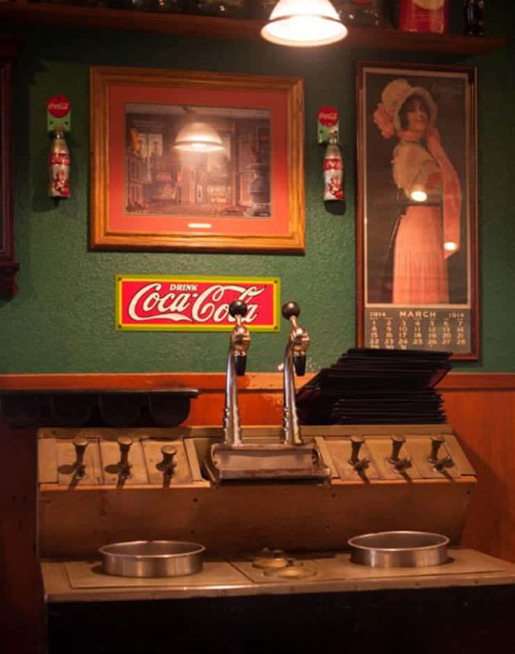 COKE MEMORABILIA DINING
